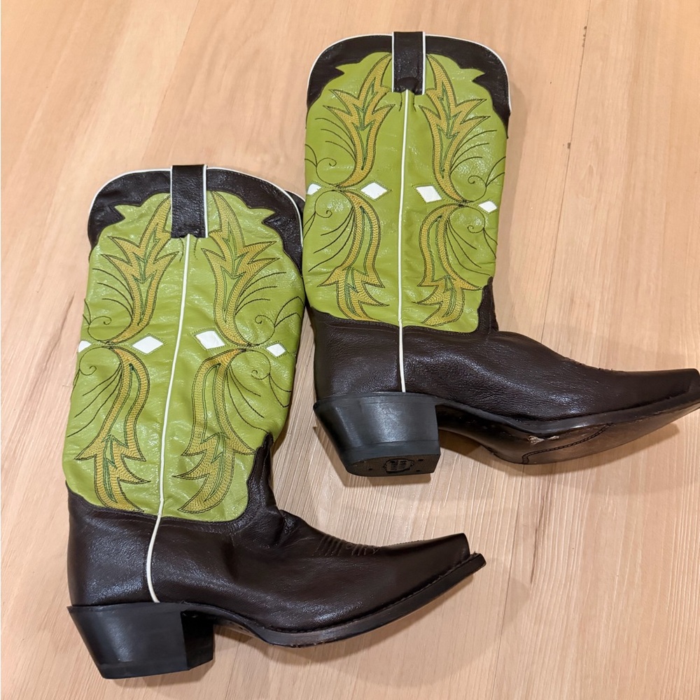 Nocona Women’s Cowboy Boots - 7